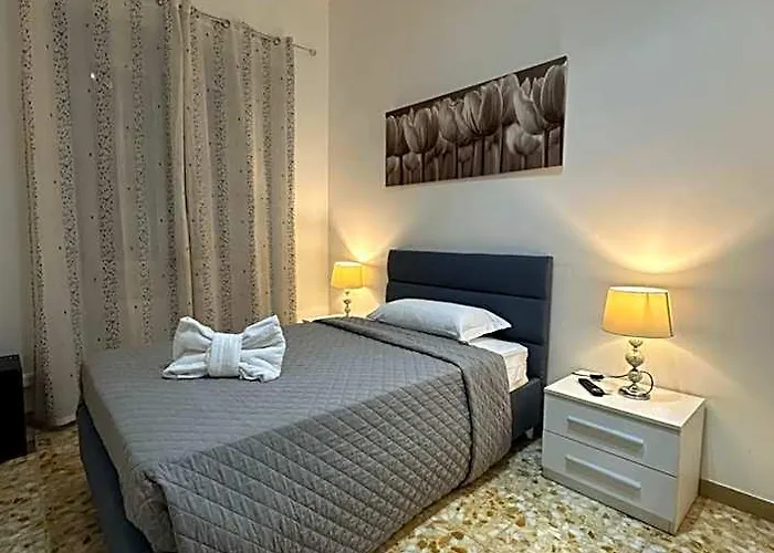 Rosa Termini Bed & Breakfast 3*